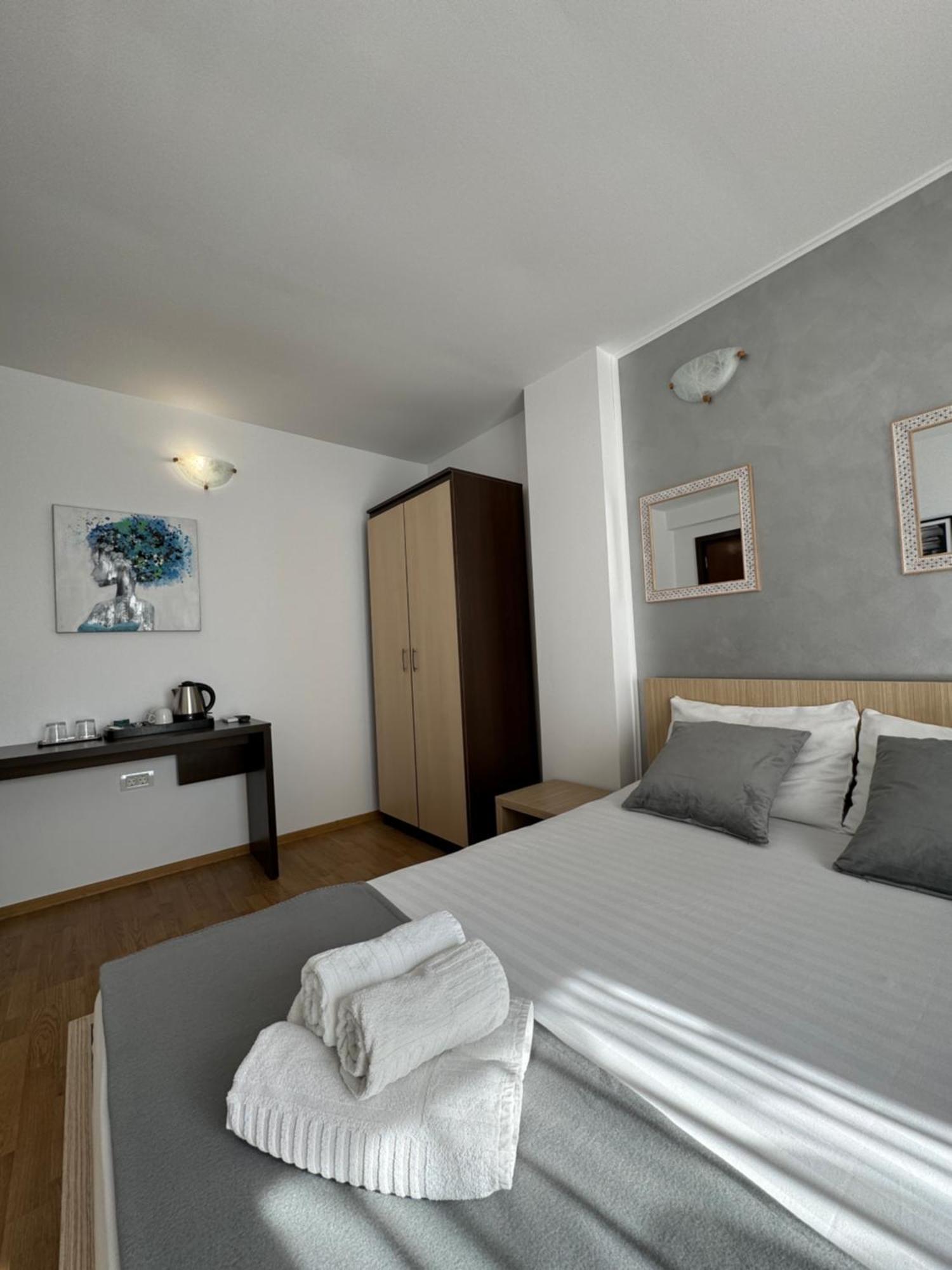 Plexus Boutique Hotel Eforie Sud  Bagian luar foto